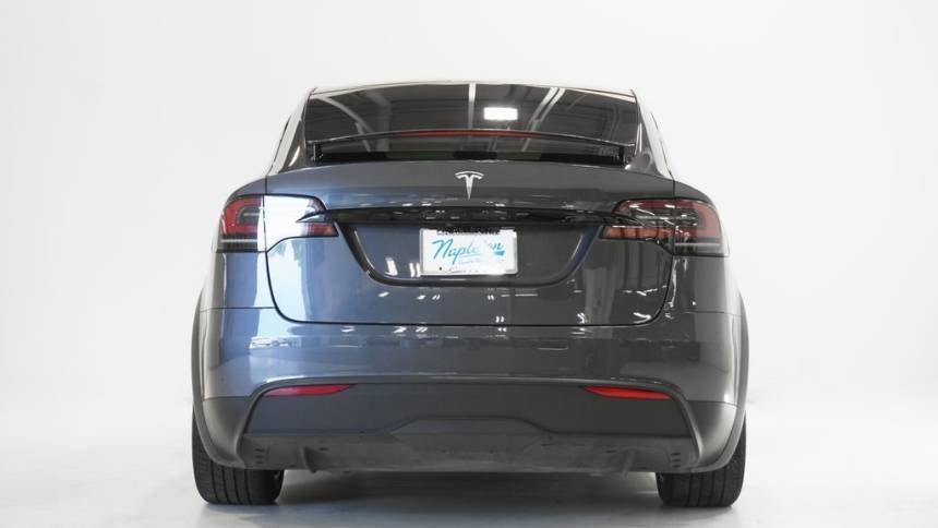 2022 Tesla Model X 7SAXCDE50NF340004