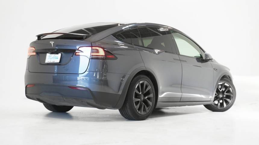 2022 Tesla Model X 7SAXCDE50NF340004