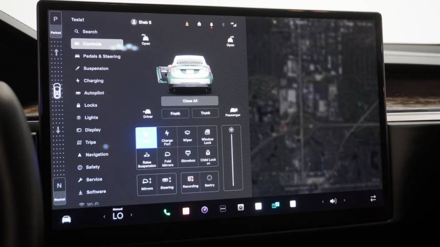 2022 Tesla Model X 7SAXCDE50NF340004