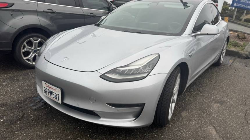 2018 Tesla Model 3 5YJ3E1EA2JF040492