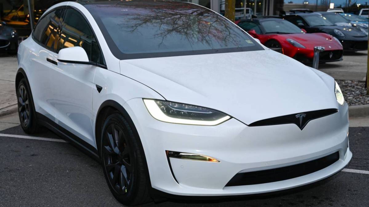 2023 Tesla Model X 7SAXCDE54PF367838