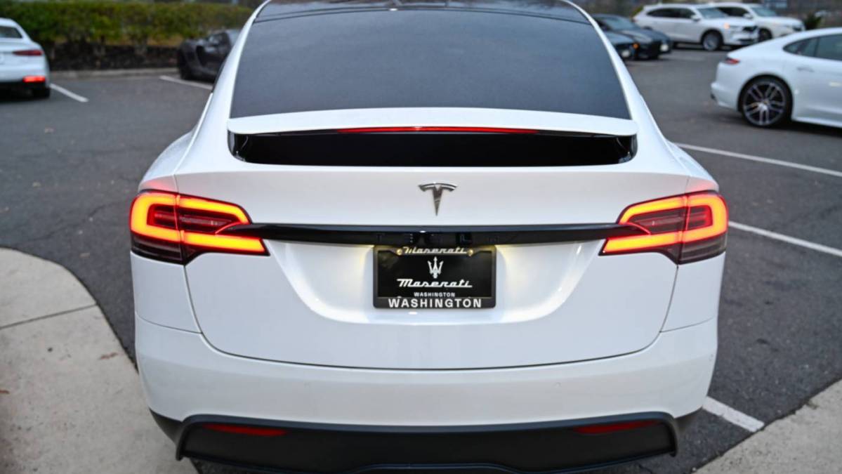 2023 Tesla Model X 7SAXCDE54PF367838