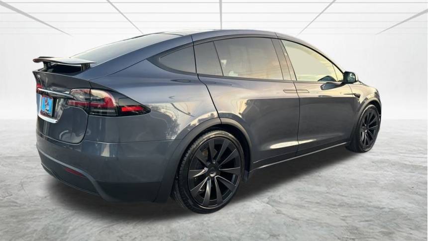 2022 Tesla Model X 7SAXCDE55NF364931