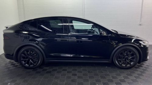 2022 Tesla Model X 7SAXCBE60NF355499