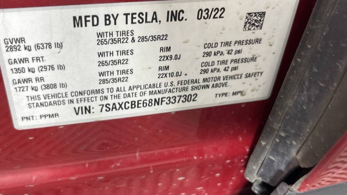 2022 Tesla Model X 7SAXCBE68NF337302