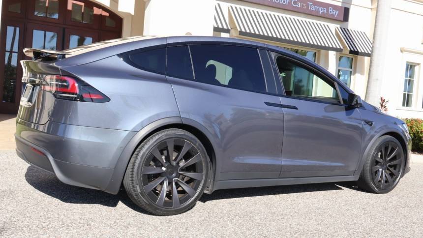 2023 Tesla Model X 7SAXCBE54PF369285