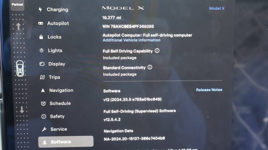 2023 Tesla Model X 7SAXCBE54PF369285