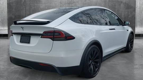 2022 Tesla Model X 7SAXCAE56NF346582