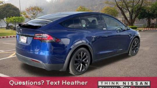 2022 Tesla Model X 7SAXCBE54NF329527