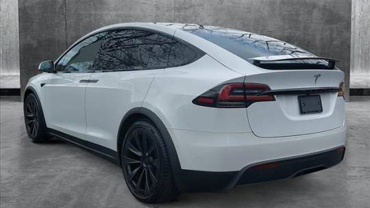 2022 Tesla Model X 7SAXCAE56NF346582