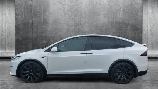 2022 Tesla Model X 7SAXCAE56NF346582