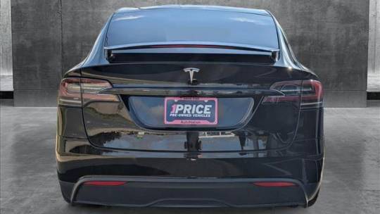 2022 Tesla Model X 7SAXCDE57NF360587