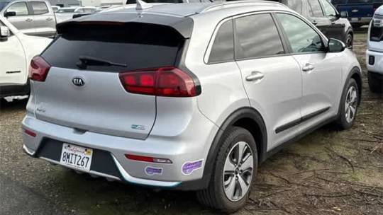 2019 Kia Niro KNDCM3LD2K5335686