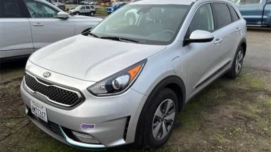 2019 Kia Niro KNDCM3LD2K5335686