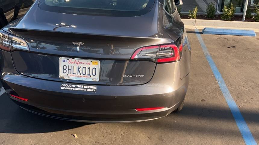 2018 Tesla Model 3 5YJ3E1EB1JF145694