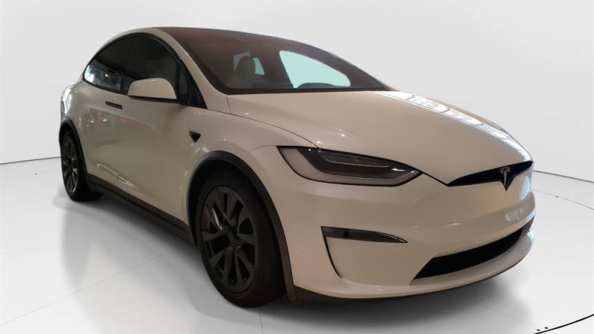 2023 Tesla Model X 7SAXCDE50PF382739