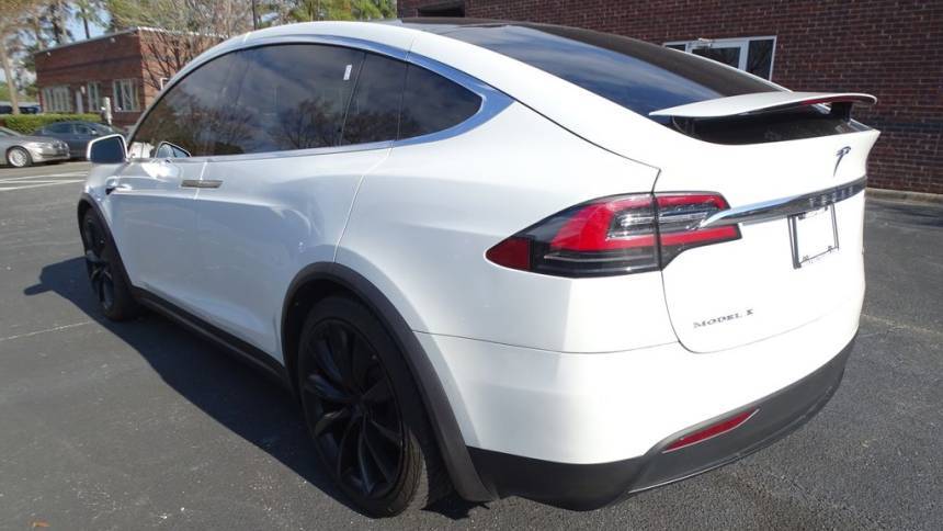 2019 Tesla Model X 5YJXCBE2XKF160550