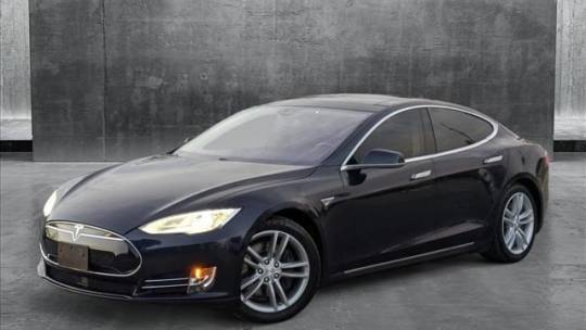 2015 Tesla Model S 5YJSA1H12FF083529