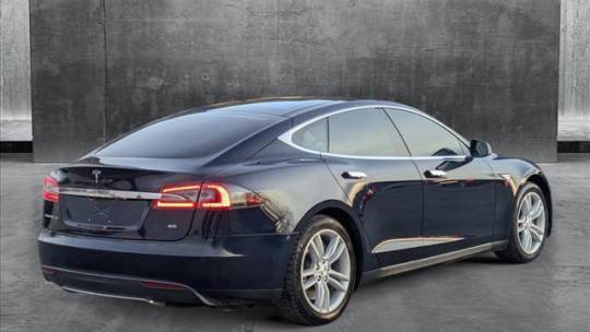 2015 Tesla Model S 5YJSA1H12FF083529