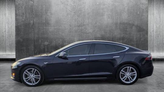 2015 Tesla Model S 5YJSA1H12FF083529