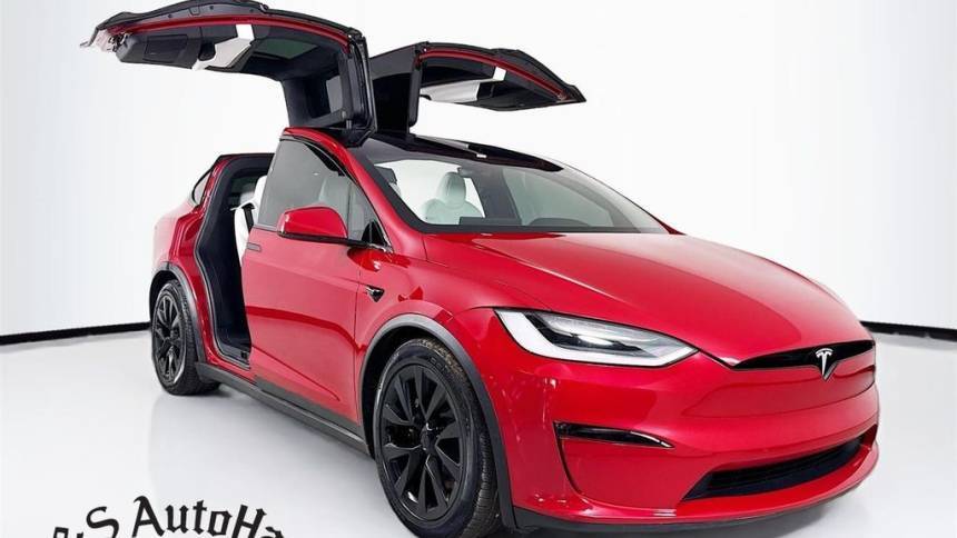 2023 Tesla Model X 7SAXCBE55PF367495