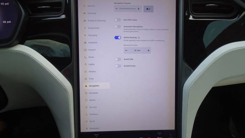 2019 Tesla Model X 5YJXCBE2XKF160550