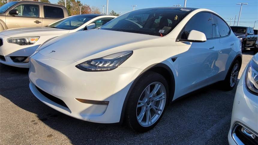 2020 Tesla Model Y 5YJYGDEE6LF035142