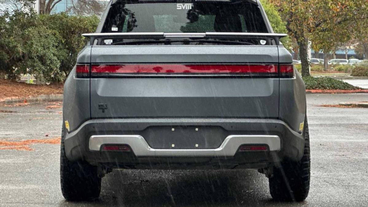 2022 Rivian R1T 7FCTGAAAXNN003787