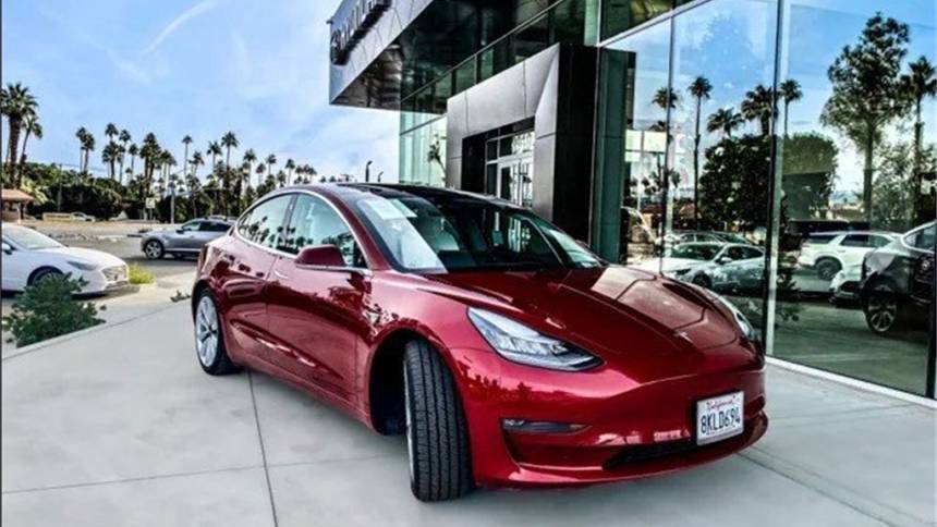 2019 Tesla Model 3 5YJ3E1EB7KF391828