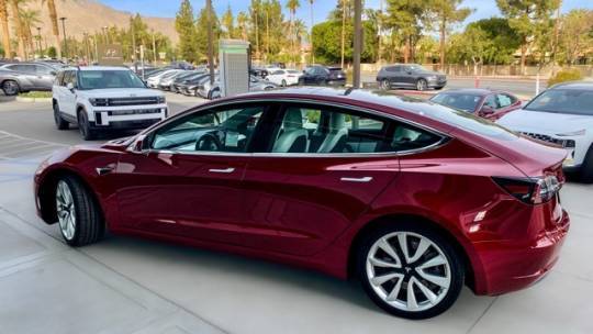 2019 Tesla Model 3 5YJ3E1EB7KF391828