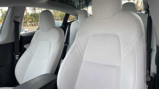 2019 Tesla Model 3 5YJ3E1EB7KF391828