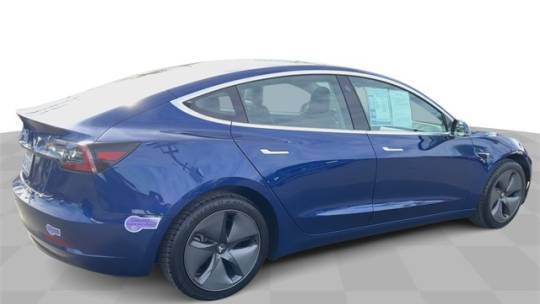 2019 Tesla Model 3 5YJ3E1EA3KF419731