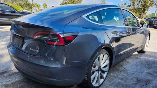 2019 Tesla Model 3 5YJ3E1EB8KF392888