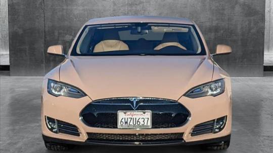 2013 Tesla Model S 5YJSA1CN6DFP03404