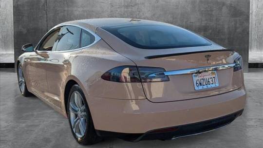 2013 Tesla Model S 5YJSA1CN6DFP03404