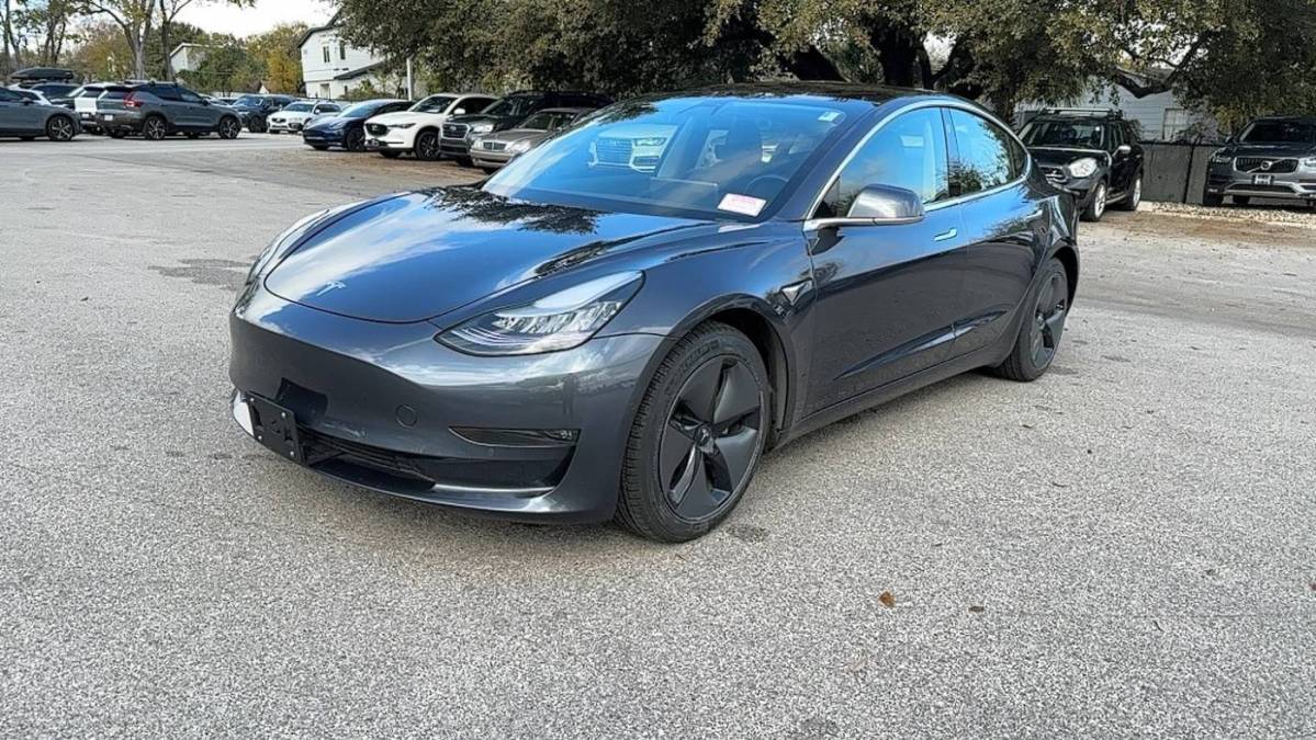 2019 Tesla Model 3 5YJ3E1EB4KF129202