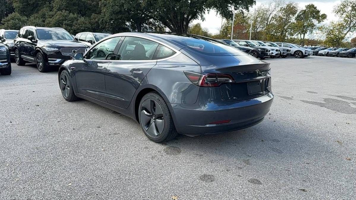 2019 Tesla Model 3 5YJ3E1EB4KF129202