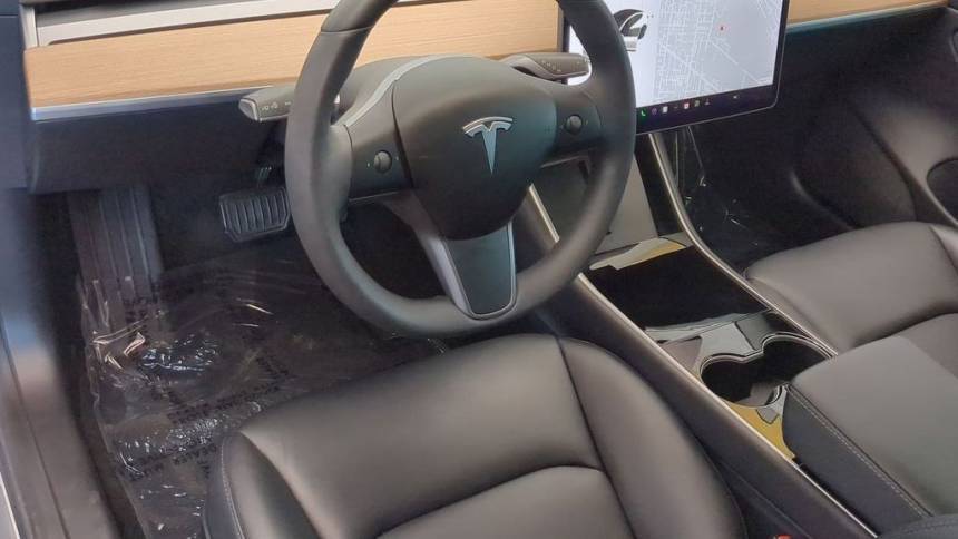 2019 Tesla Model 3 5YJ3E1EB7KF511045