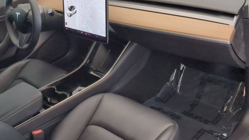 2019 Tesla Model 3 5YJ3E1EB7KF511045