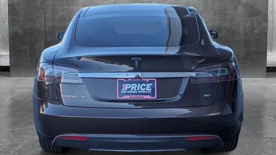 2013 Tesla Model S 5YJSA1BG7DFP09182