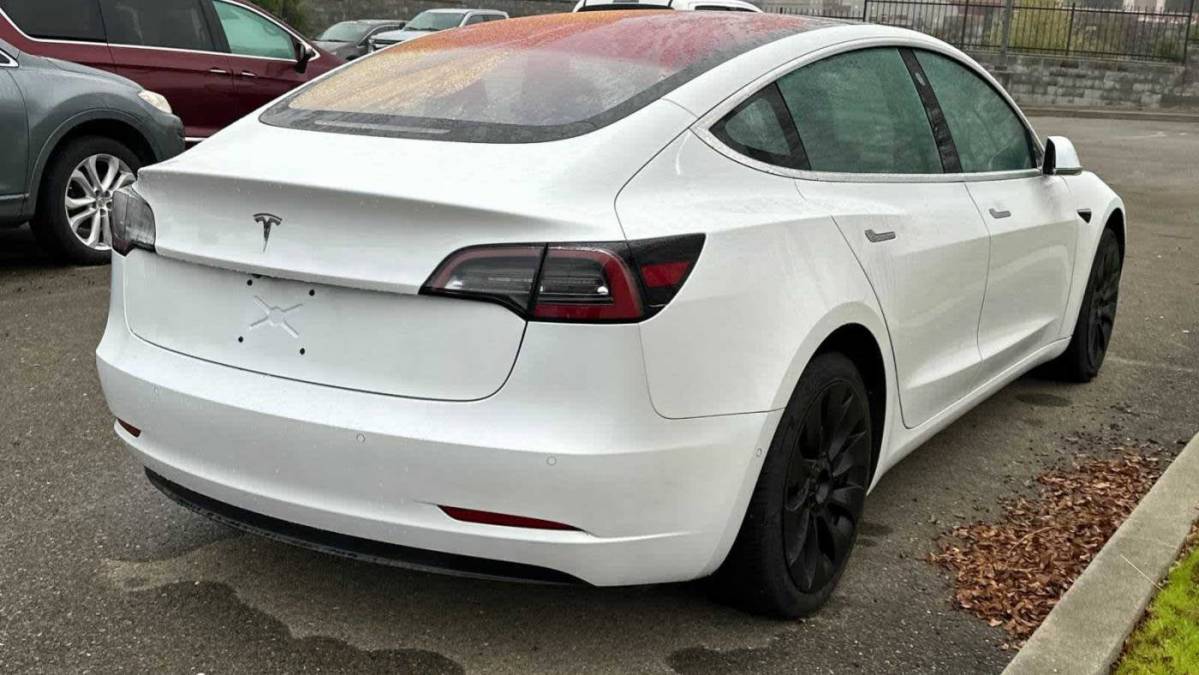 2017 Tesla Model 3 5YJ3E1EA8HF003148