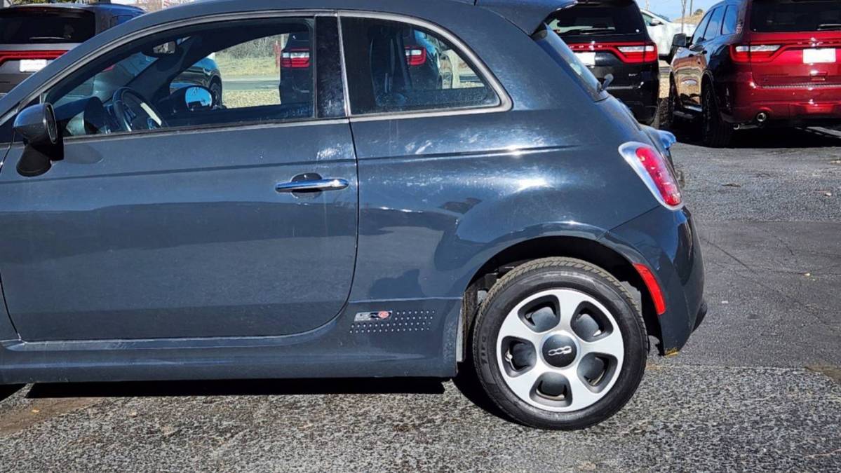 2017 Fiat 500e 3C3CFFGE5HT699239