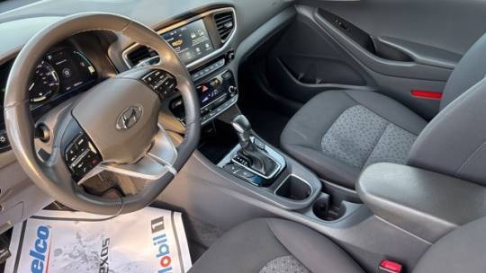 2019 Hyundai IONIQ KMHC65LD2KU181889