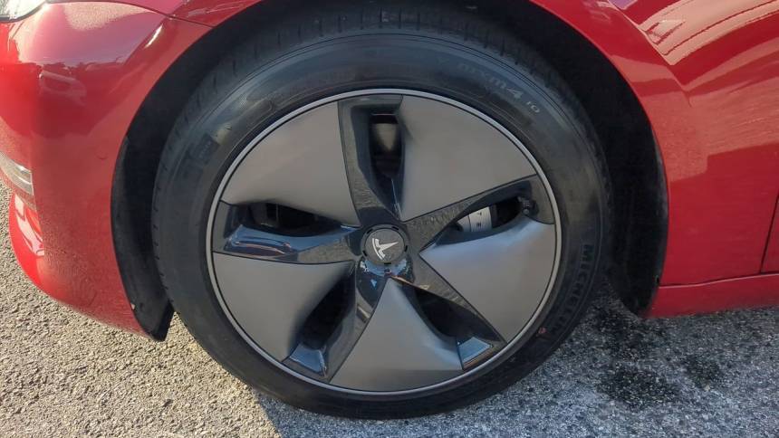 2018 Tesla Model 3 5YJ3E1EBXJF145984