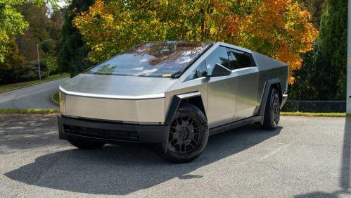 2024 Tesla Cybertruck 7G2CEHEE4RA020746