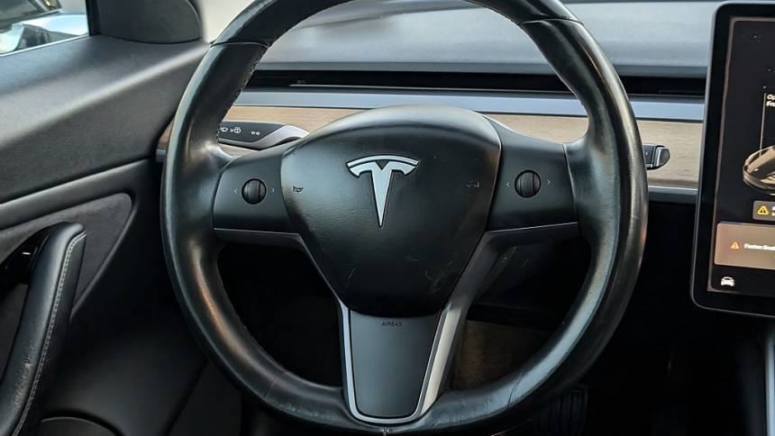 2018 Tesla Model 3 5YJ3E1EAXJF152800