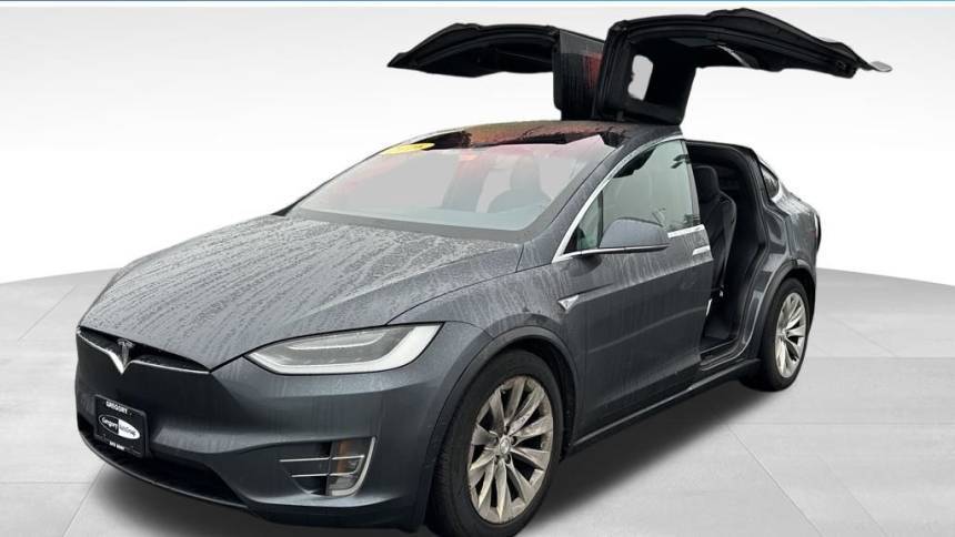 2016 Tesla Model X 5YJXCBE2XGF012275