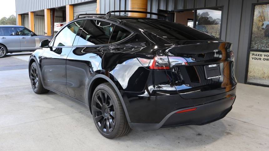 2021 Tesla Model Y 5YJYGDEE7MF152827