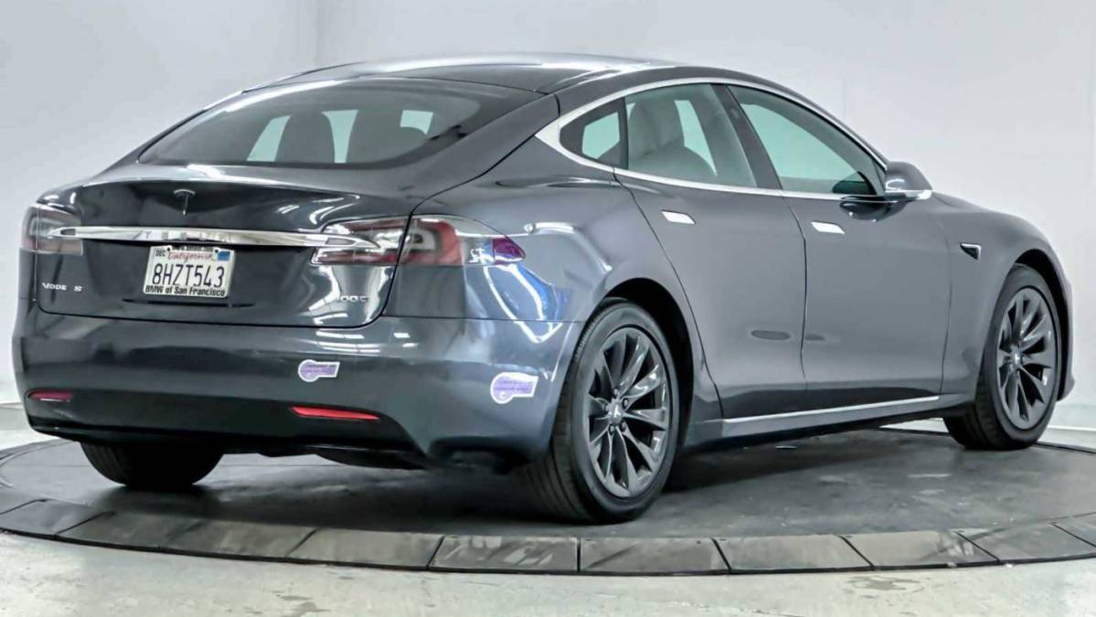 2018 Tesla Model S 5YJSA1E24JF267604