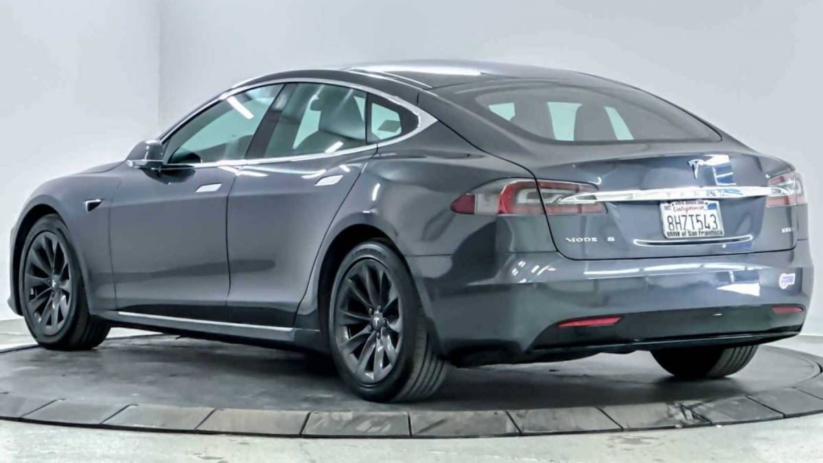 2018 Tesla Model S 5YJSA1E24JF267604